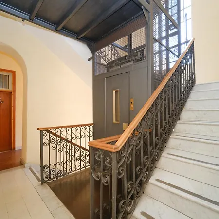 דירה St Lawrence By Buddyrent רומא